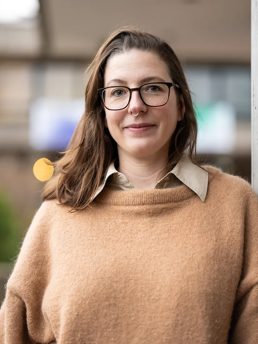 260326_portrait_nadine 260326_portrait_nadine